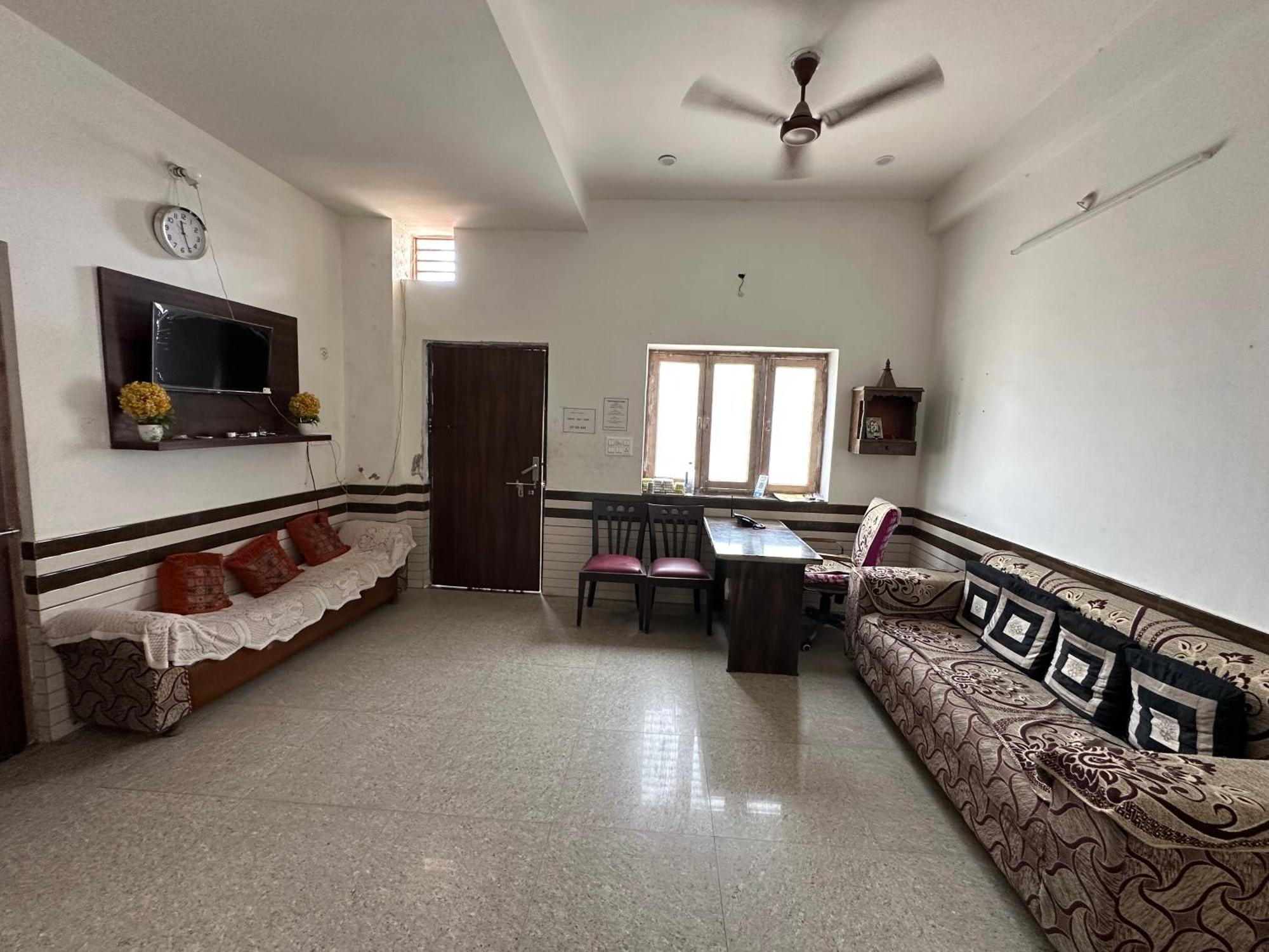 Radhey Radhey Seva Sadan Vrindavan