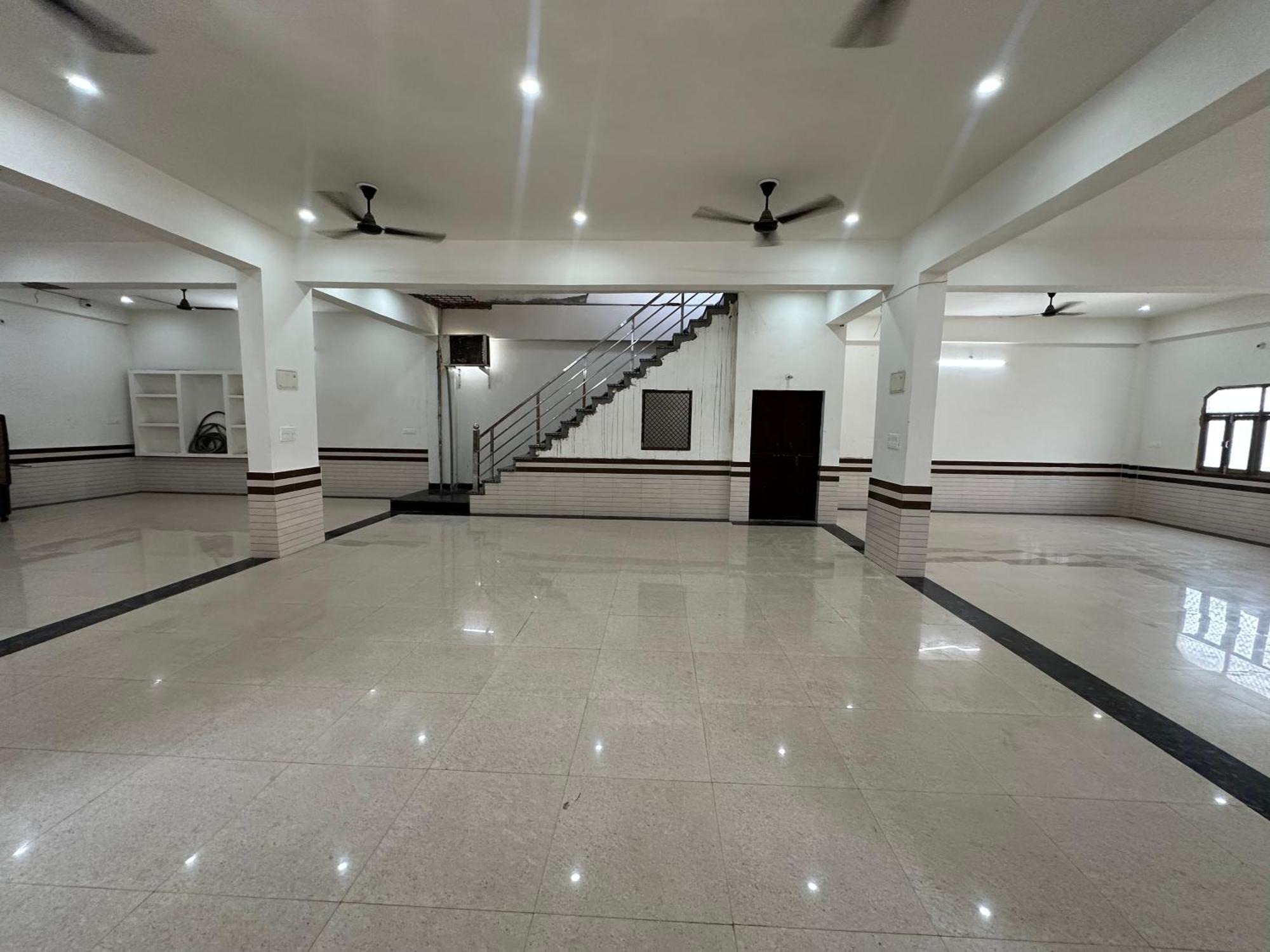 Radhey Radhey Seva Sadan Vrindavan